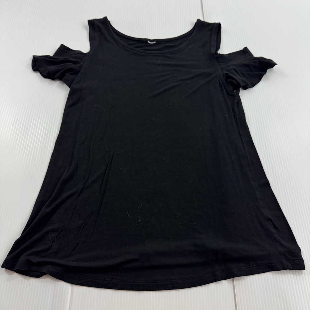 426. Women’s Black Cold Shoulder Blouse (S)
